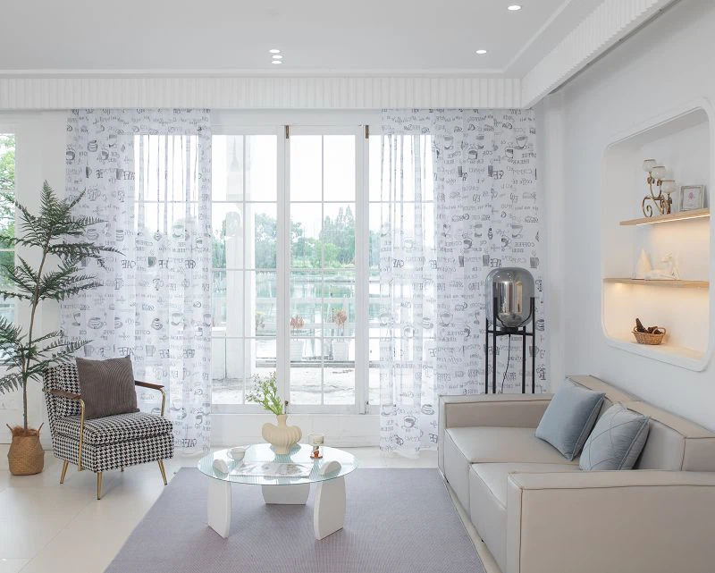 Doli Fabric-raamscherm met koffiekopjesprint