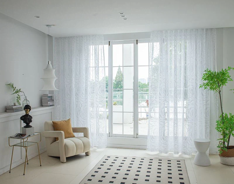 Doli Fabricwindow -scherm met pioen van zilveren folie